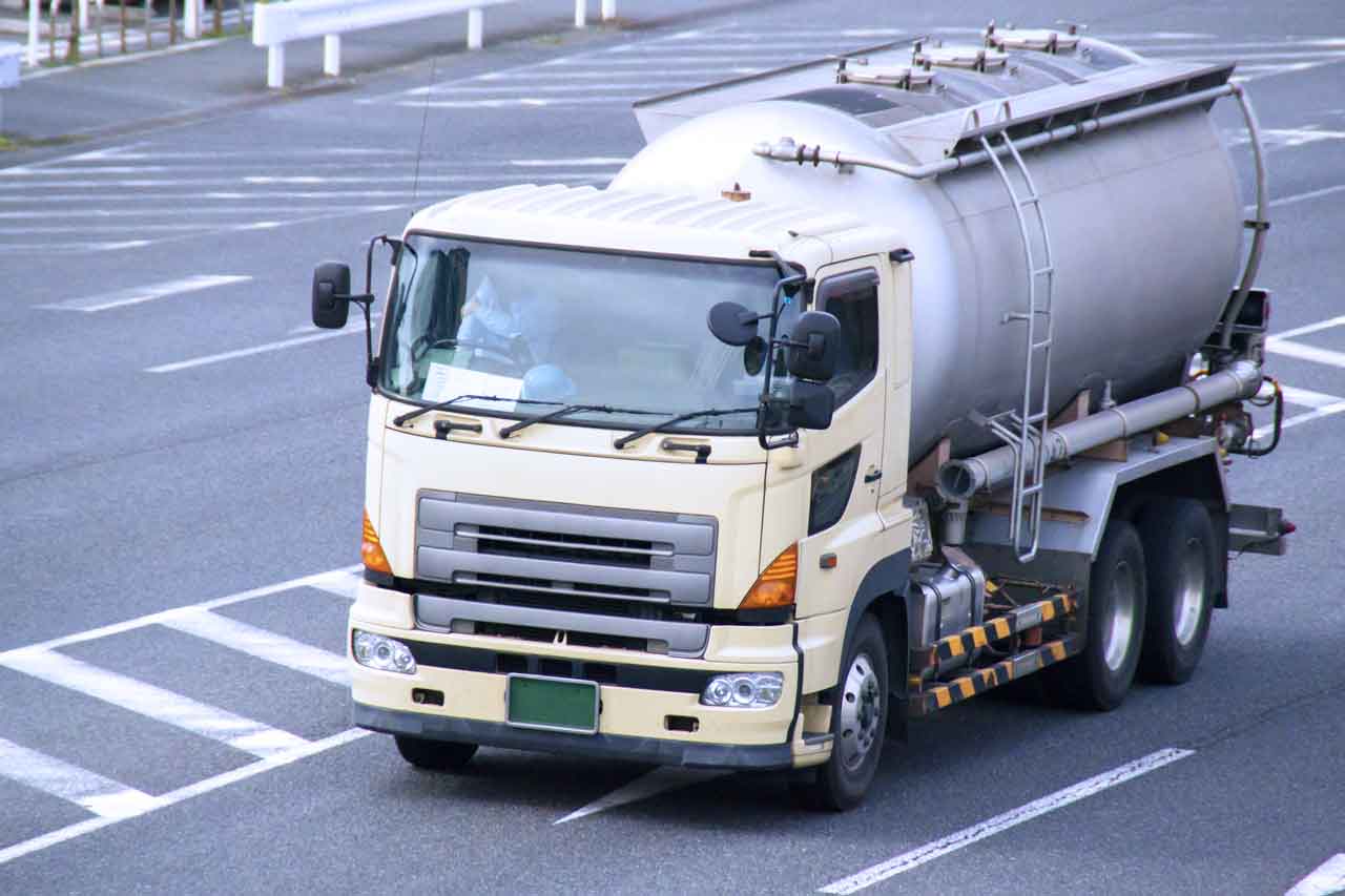 トラック